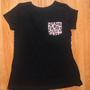 Black & Pink Leopard Pocket Tee | Women’s Small | Casual Chic Top